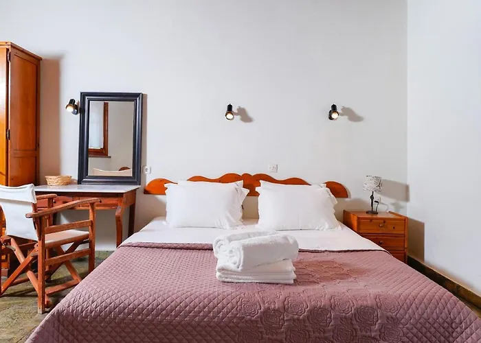 Giola Sirines * 阿斯特里斯