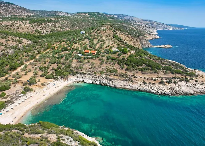 Giola Sirines 公寓