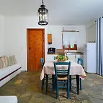 Giola Sirines Astris