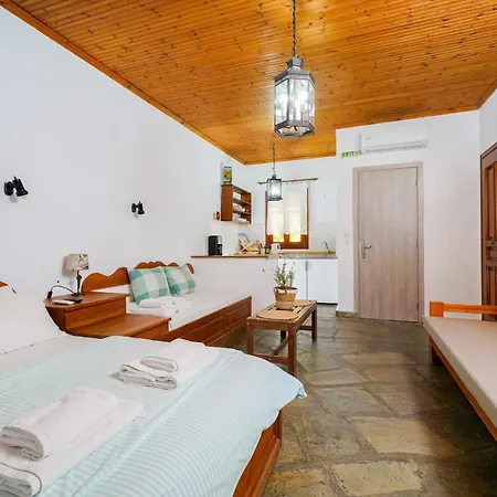 Giola Sirines Apartamento