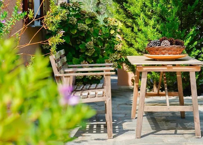 Giola Sirines Apartment Astris