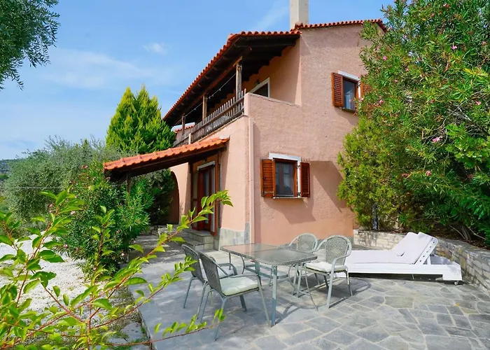 Giola Sirines Apartment Astris