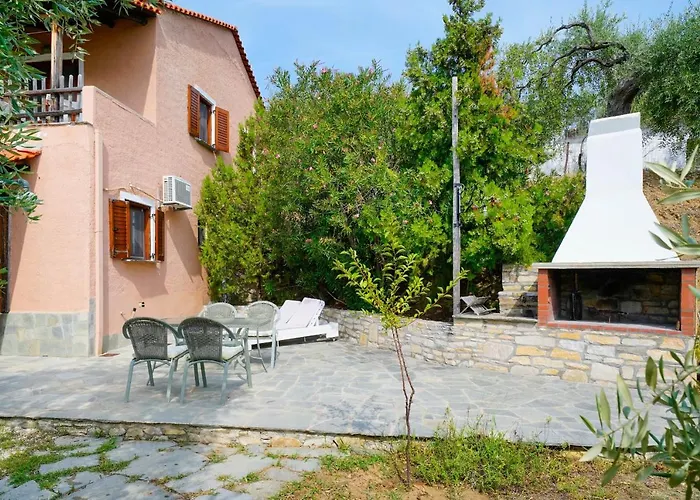 Giola Sirines Apartment Astris